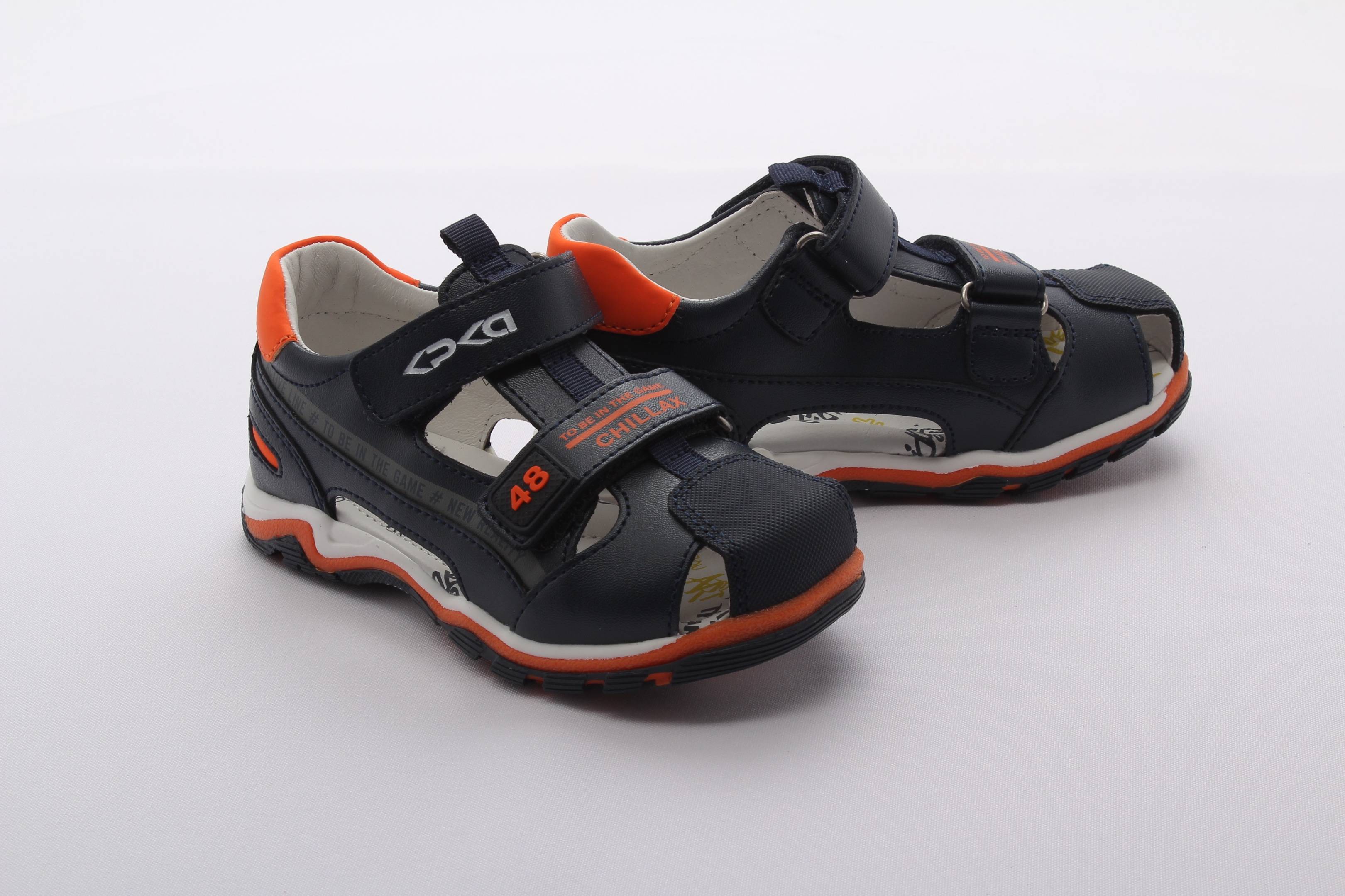 Сандалии закрытые