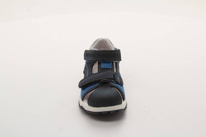 Сандалии закрытые