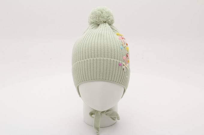 Шапка демисезонная