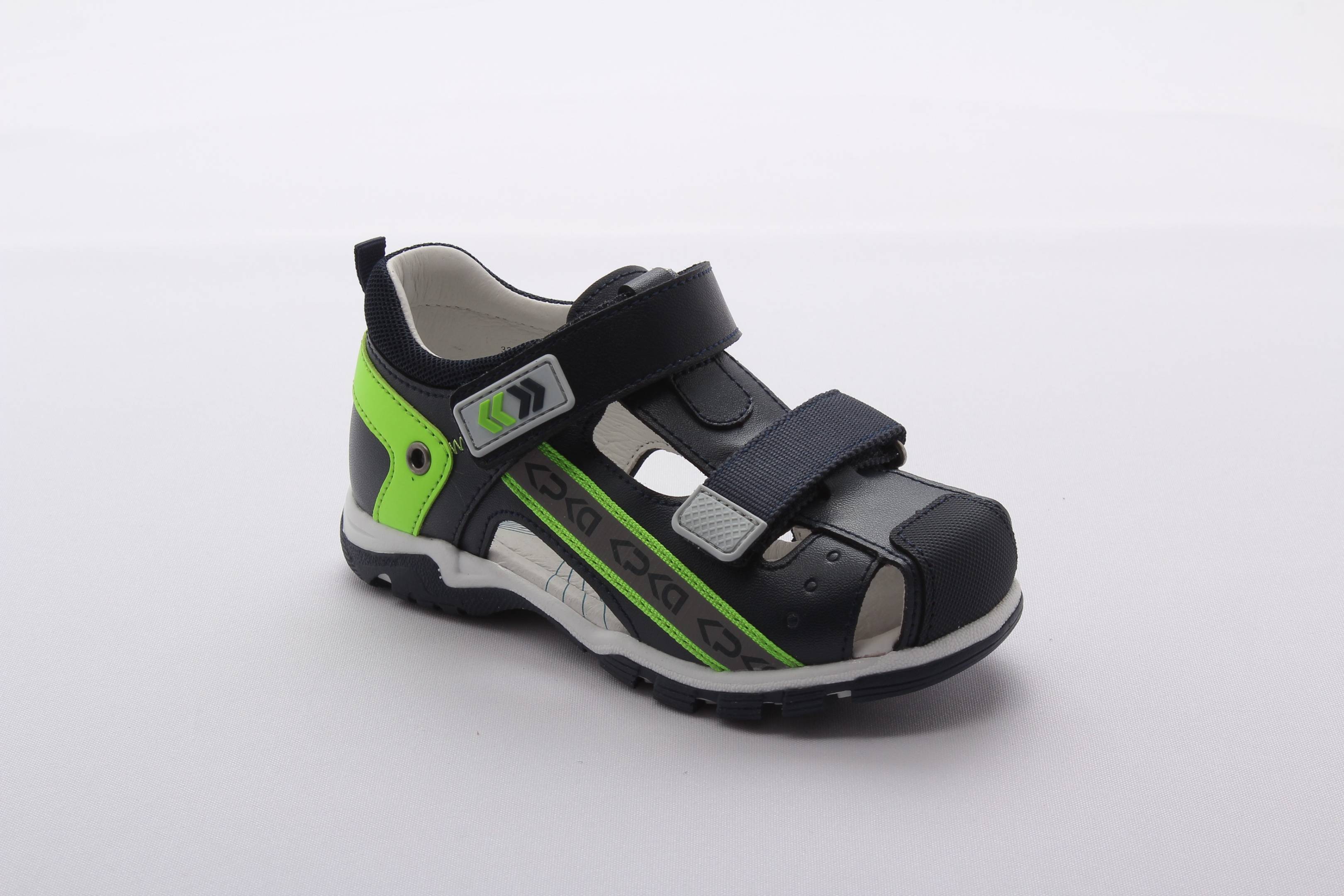 Сандалии закрытые