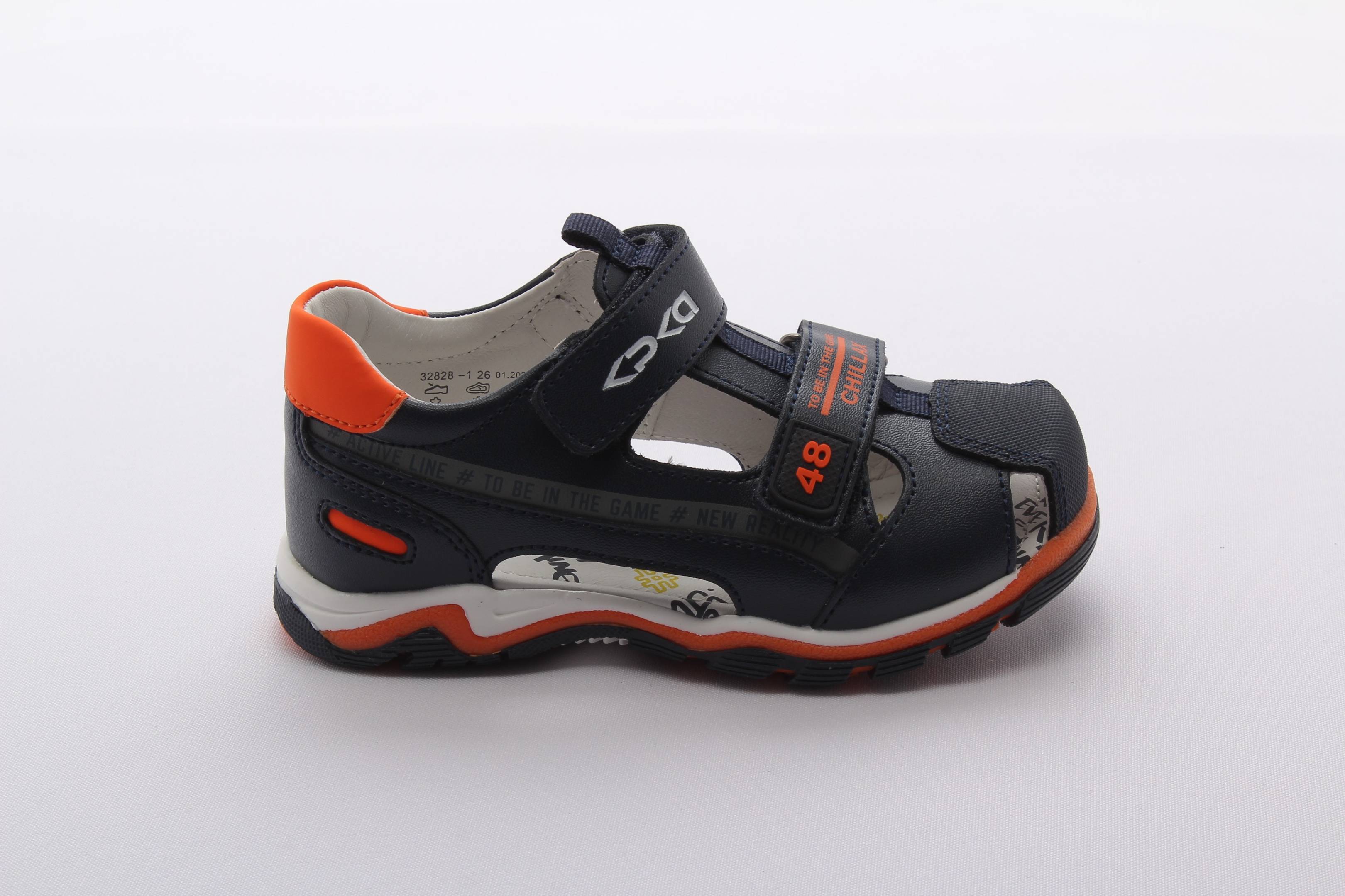 Сандалии закрытые