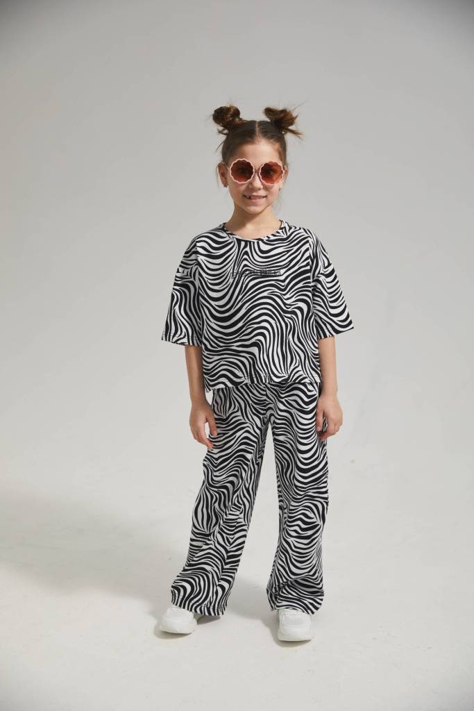 Костюм (футболка/брюки)