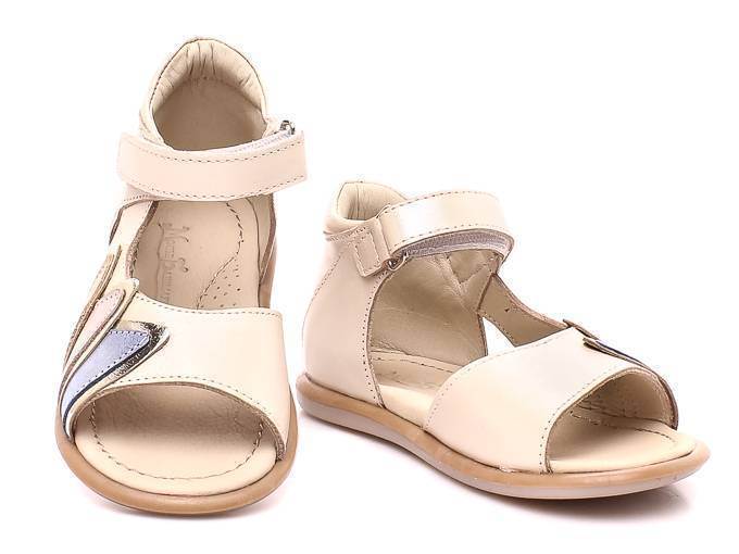 Сандалии открытые