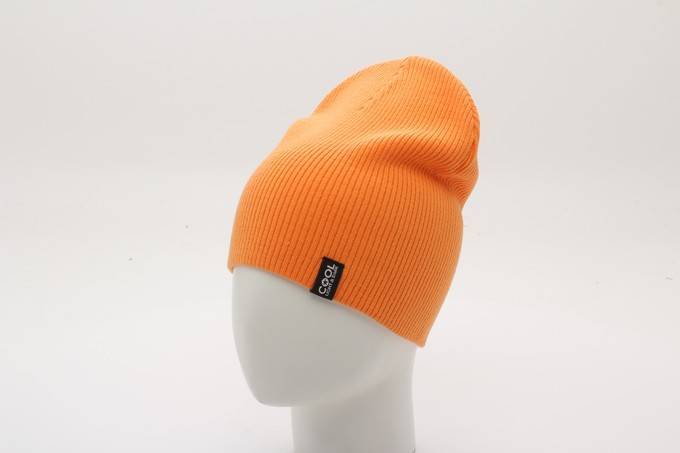 Шапка демисезонная