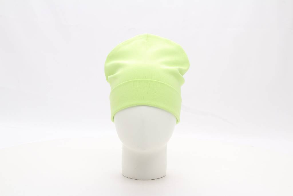 Шапка с отворотом трикотажная