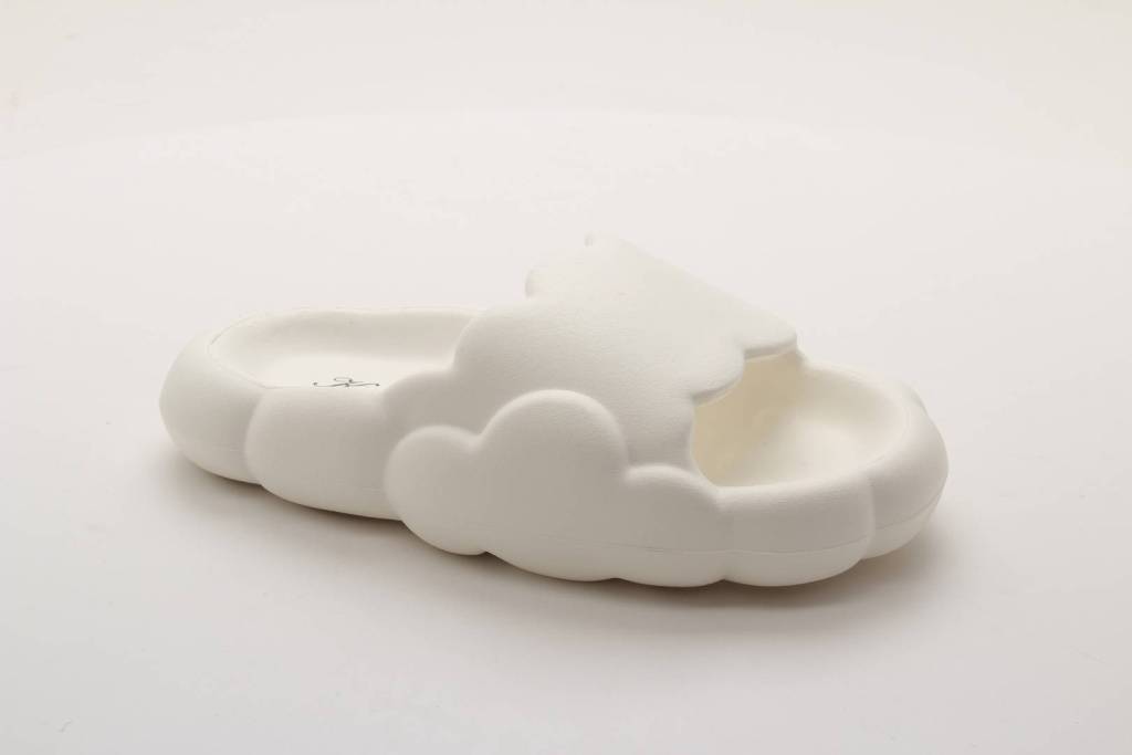 Обувь пляжная