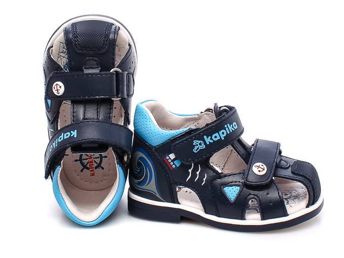 Сандалии закрытые