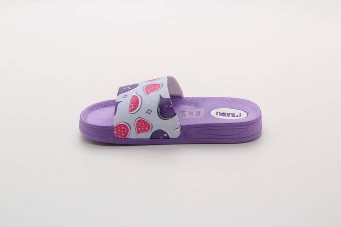 Обувь пляжная