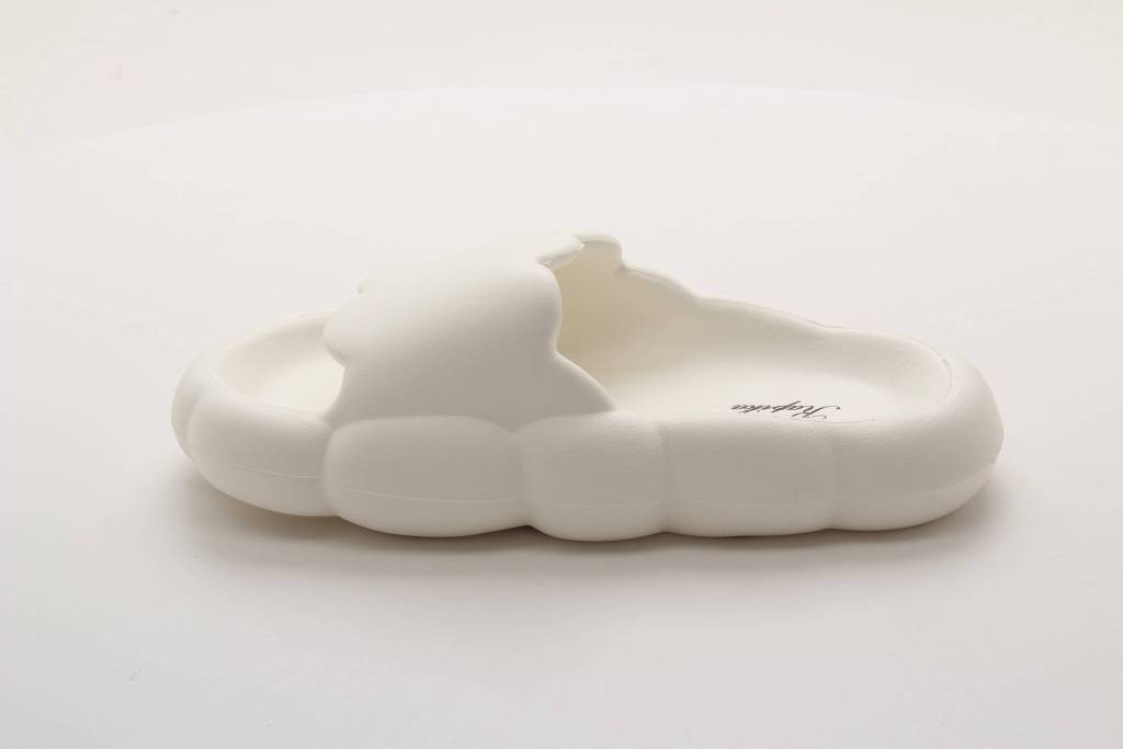 Обувь пляжная