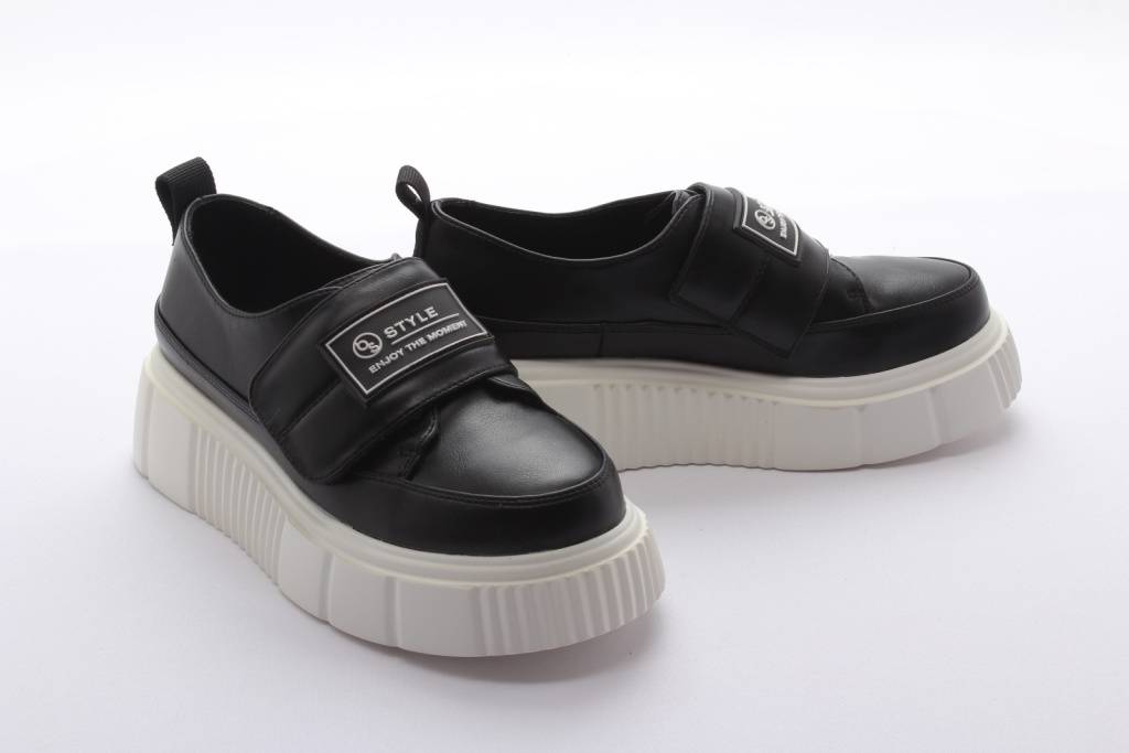 Полуботинки