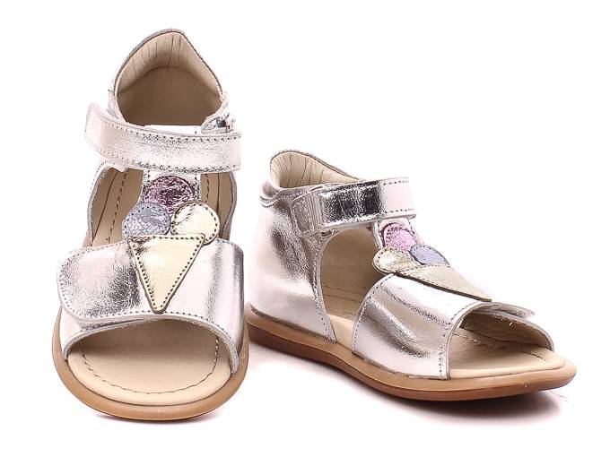 Сандалии открытые