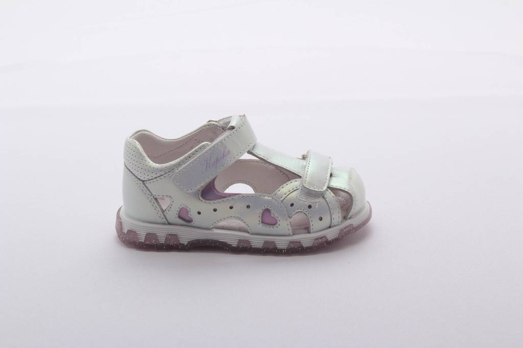 Сандалии закрытые