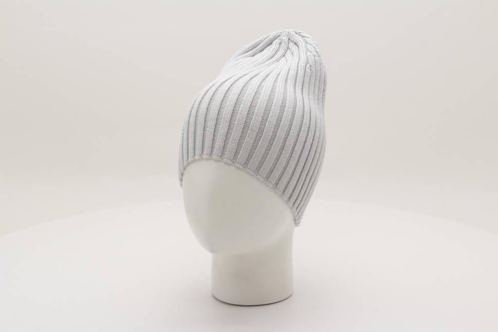 Шапка демисезонная