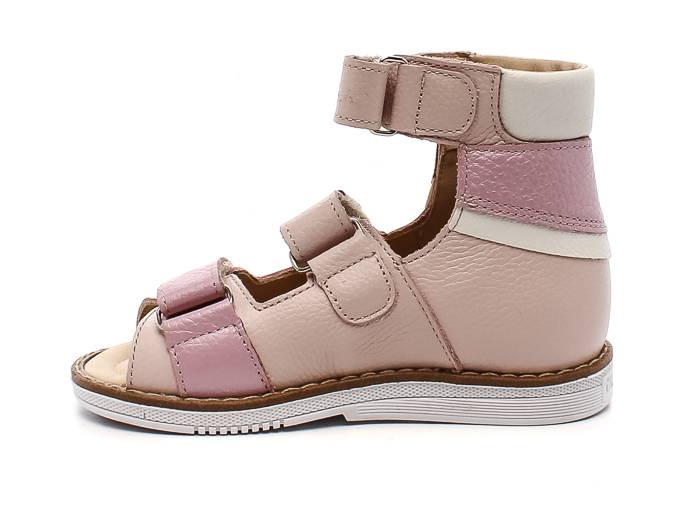 Сандалии открытые